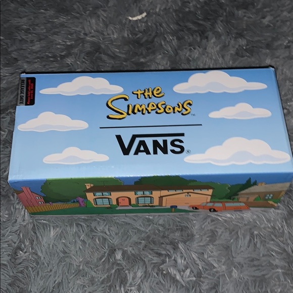 Simpson Vans - Picture 1 of 6